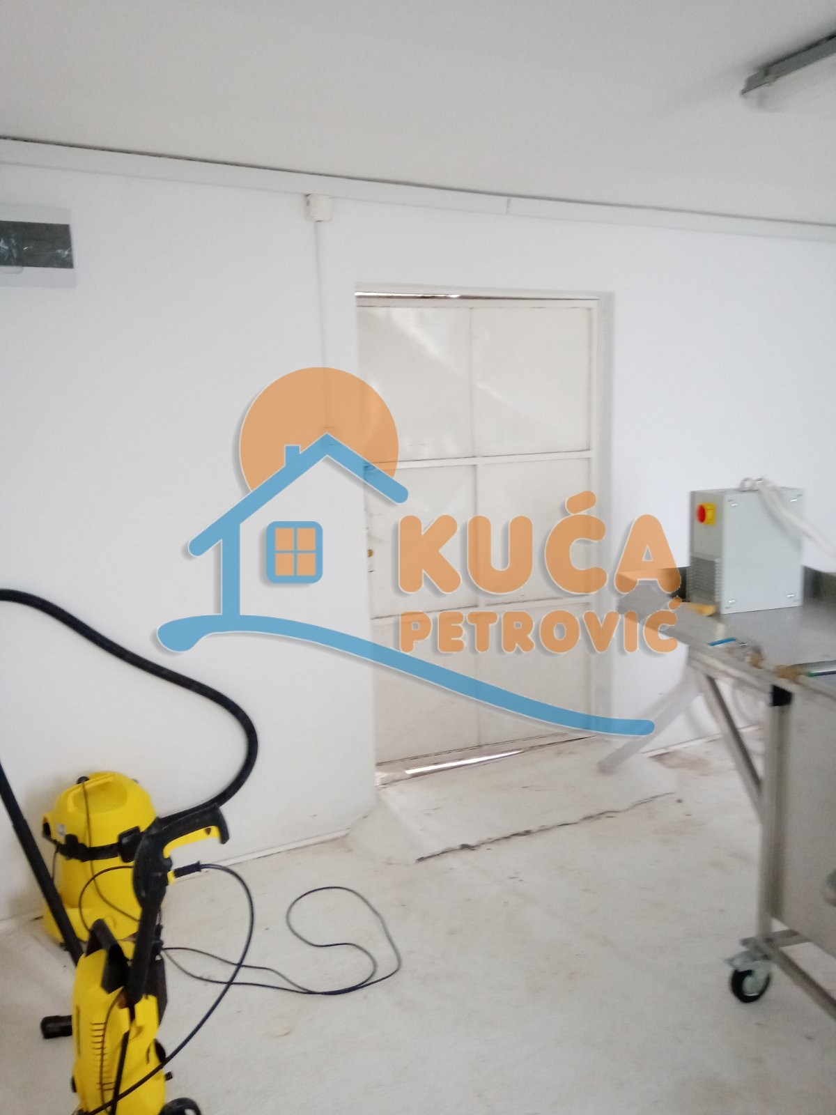 Lokal, 327 m2, Vrtište, Beogradska ID: p-03630 6