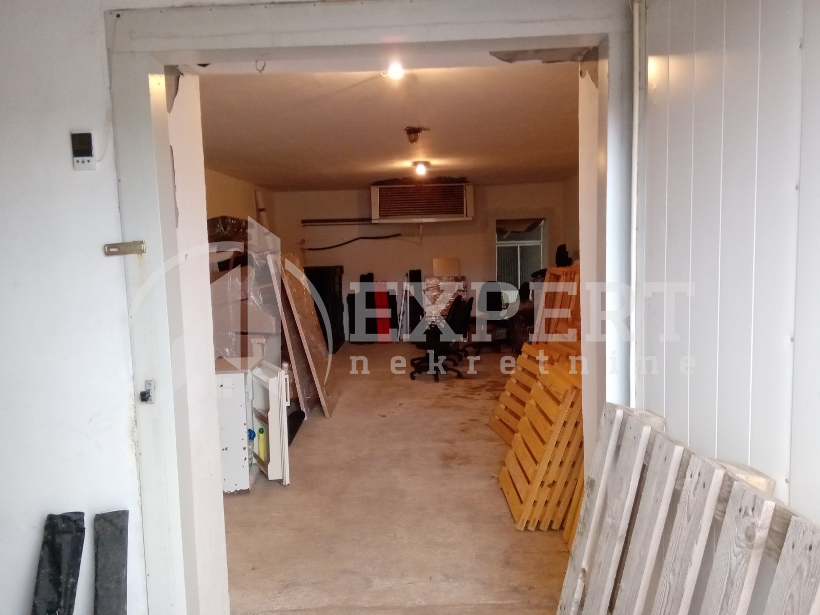 Lokal, 327 m2, Vrtište, Beogradska ID: p-03630 14