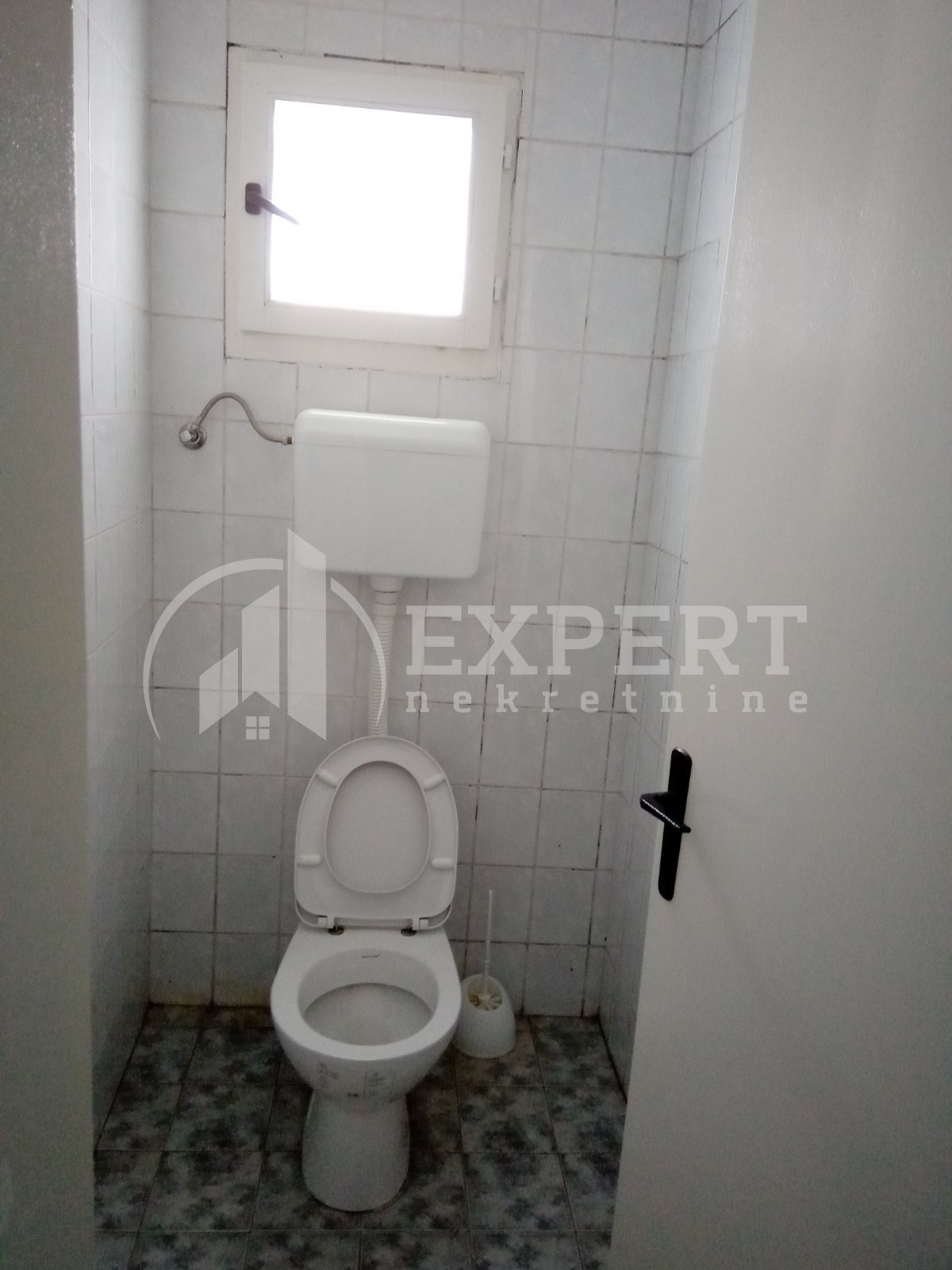 Lokal, 327 m2, Vrtište, Beogradska ID: p-03630 9