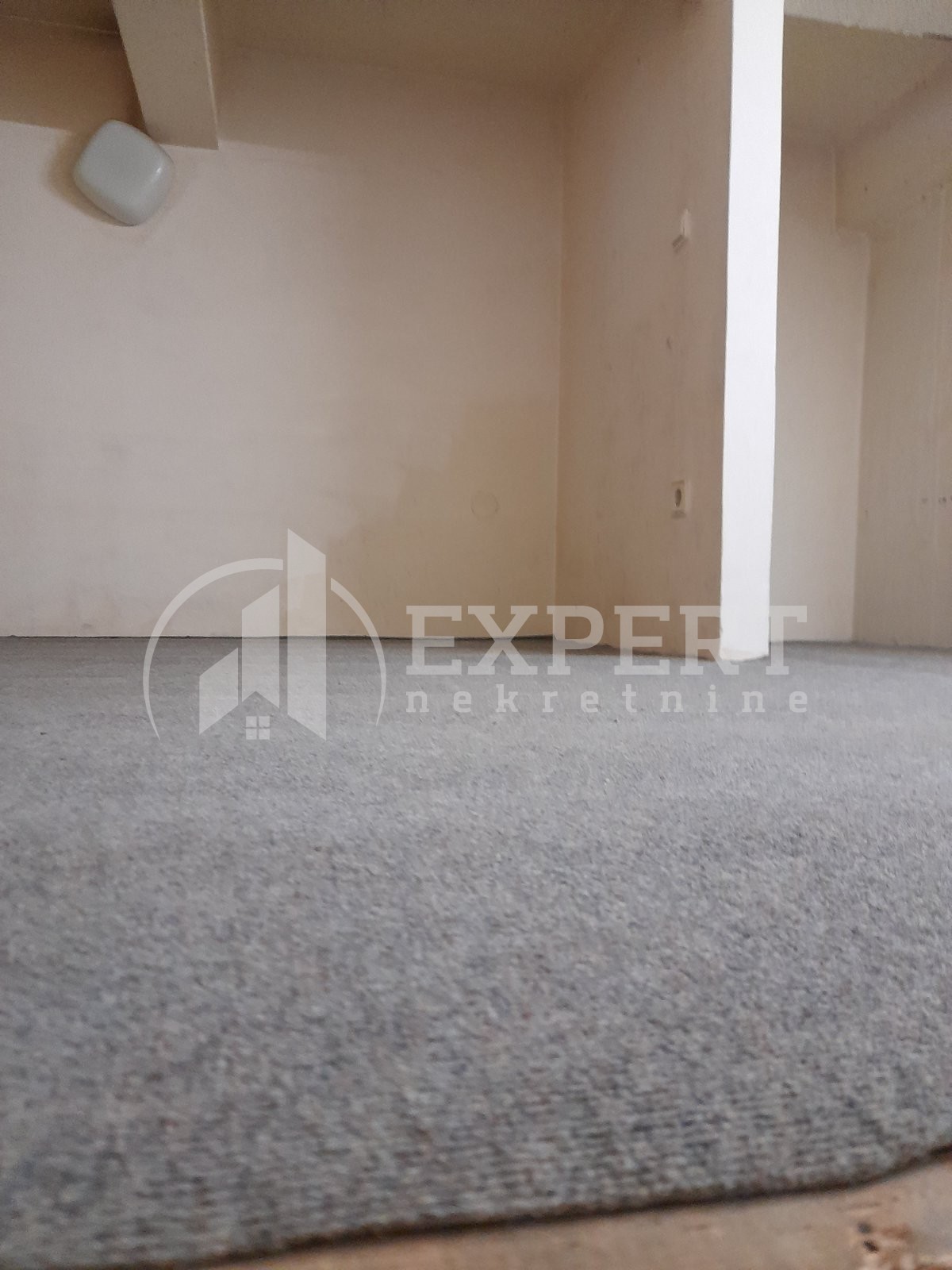 Lokal, 34 m2, Centar, Obrenovićeva ID: p-09500 5