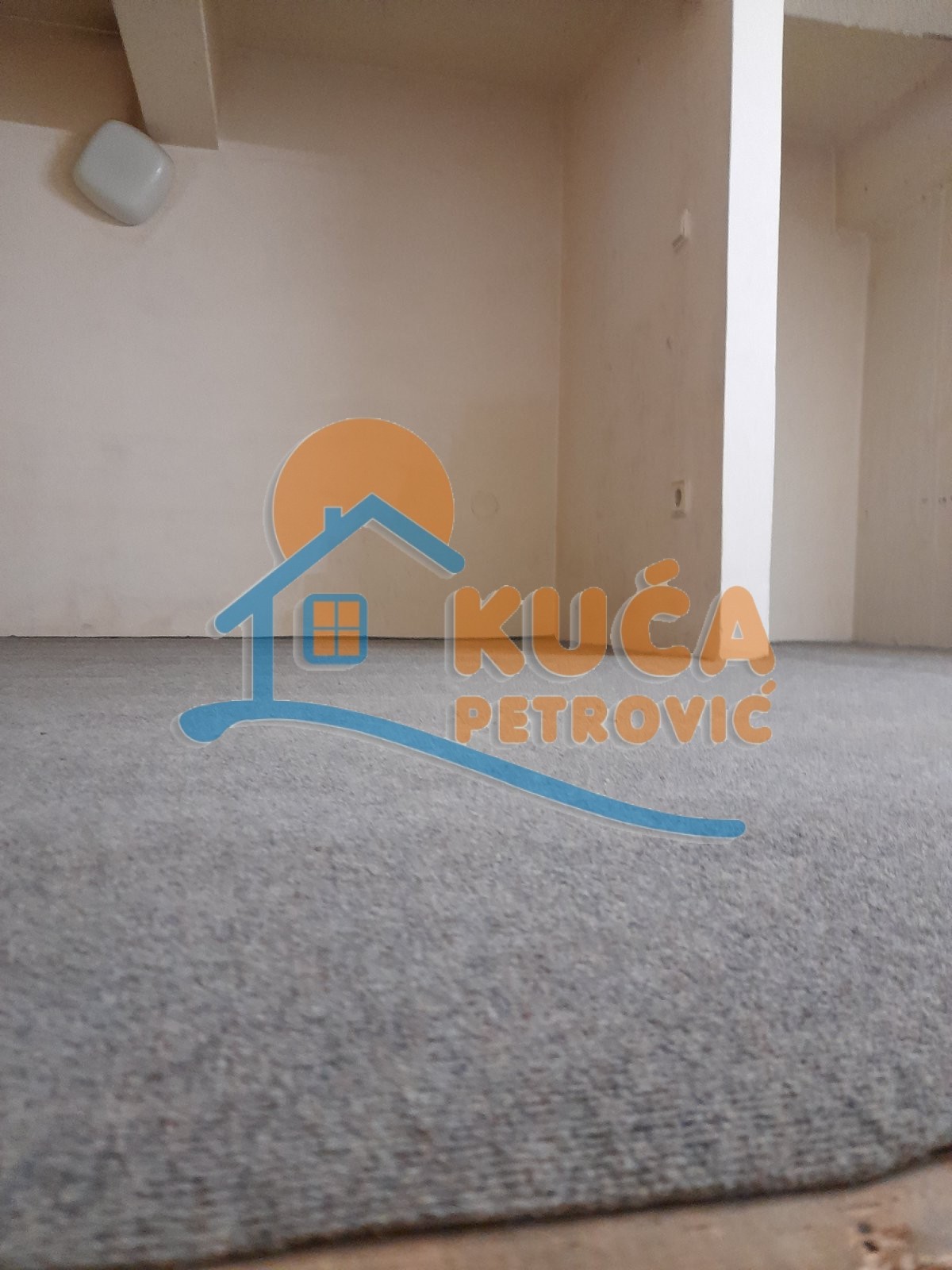 Lokal, 34 m2, Centar, Obrenovićeva ID: p-09500 5