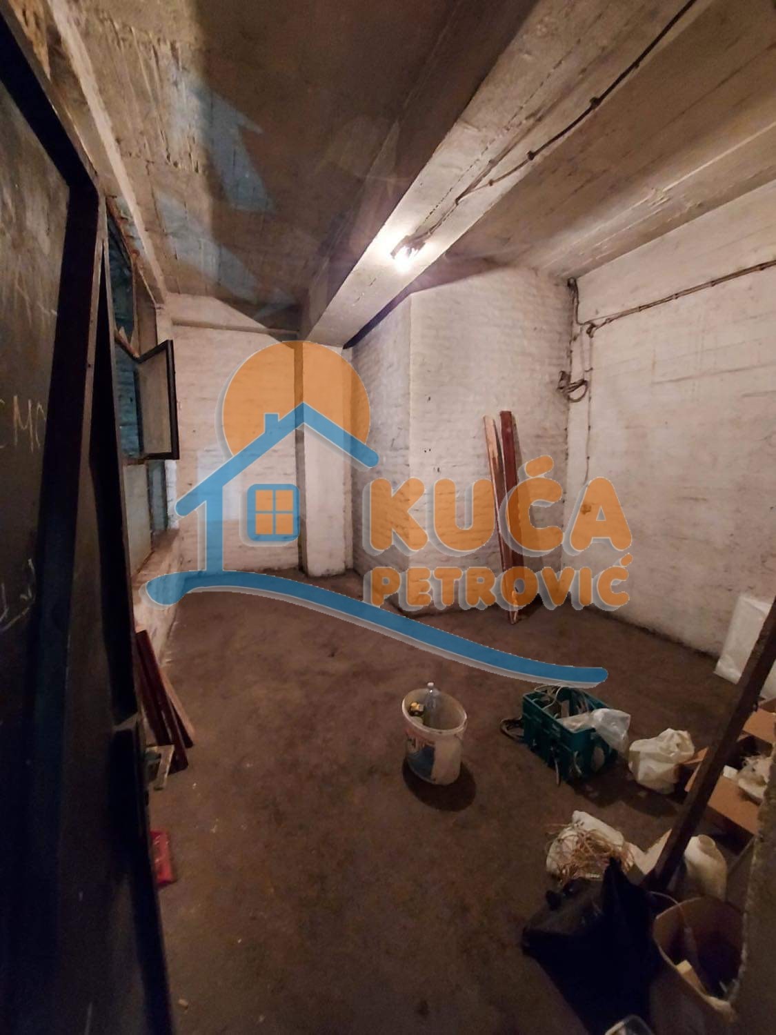 Lokal, 350 m2, Centar, Generala Milojka Lešjanina ID: i-010405 8