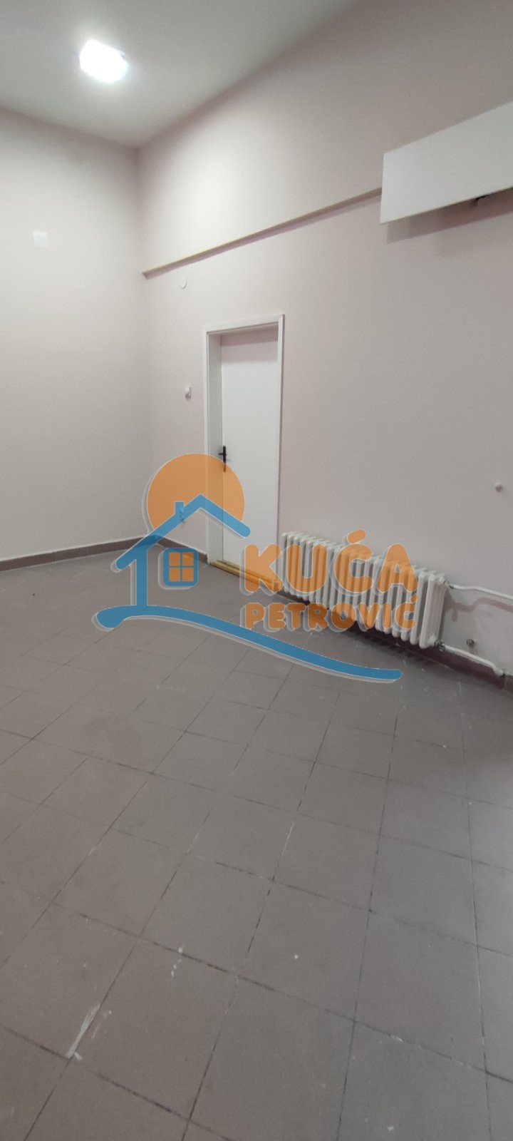 Lokal, 36 m2, Čamurlija, Đuke Dinić ID: i-07381 1