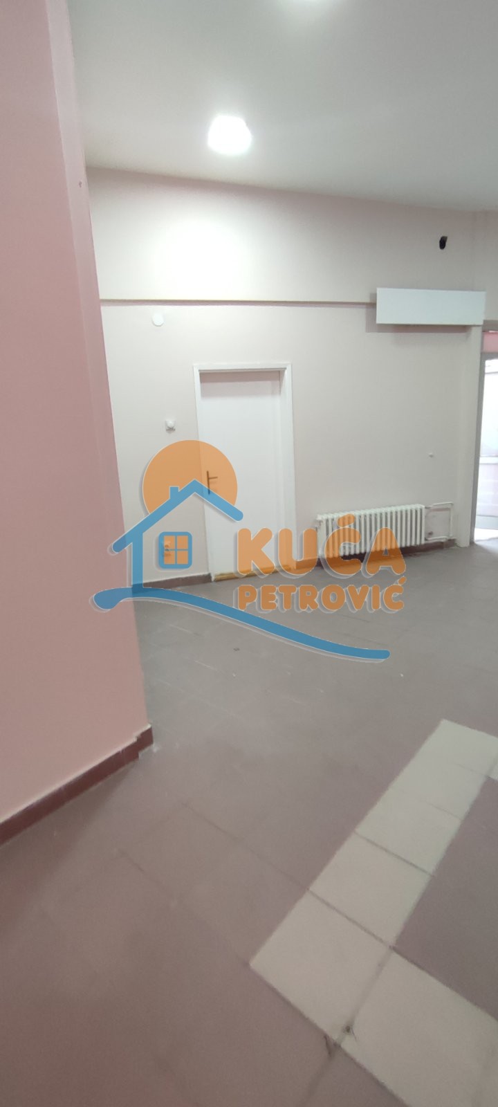 Lokal, 36 m2, Čamurlija, Đuke Dinić ID: i-07381 2