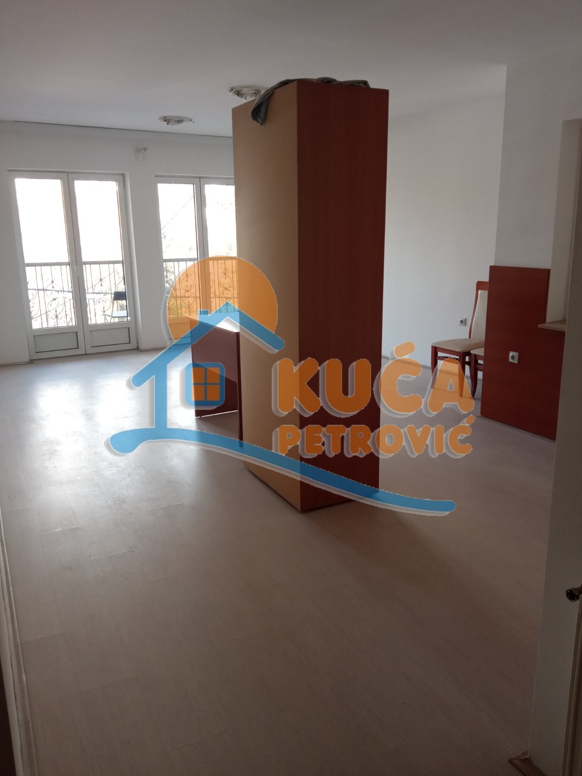 Lokal, 380 m2, Dom zdravlja, Vojvode Tankosića ID: i-07170 9