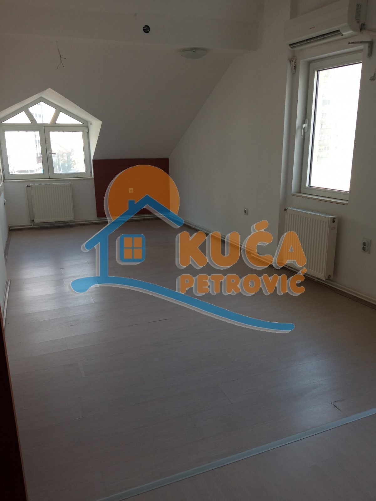 Lokal, 380 m2, Dom zdravlja, Vojvode Tankosića ID: i-07170 1