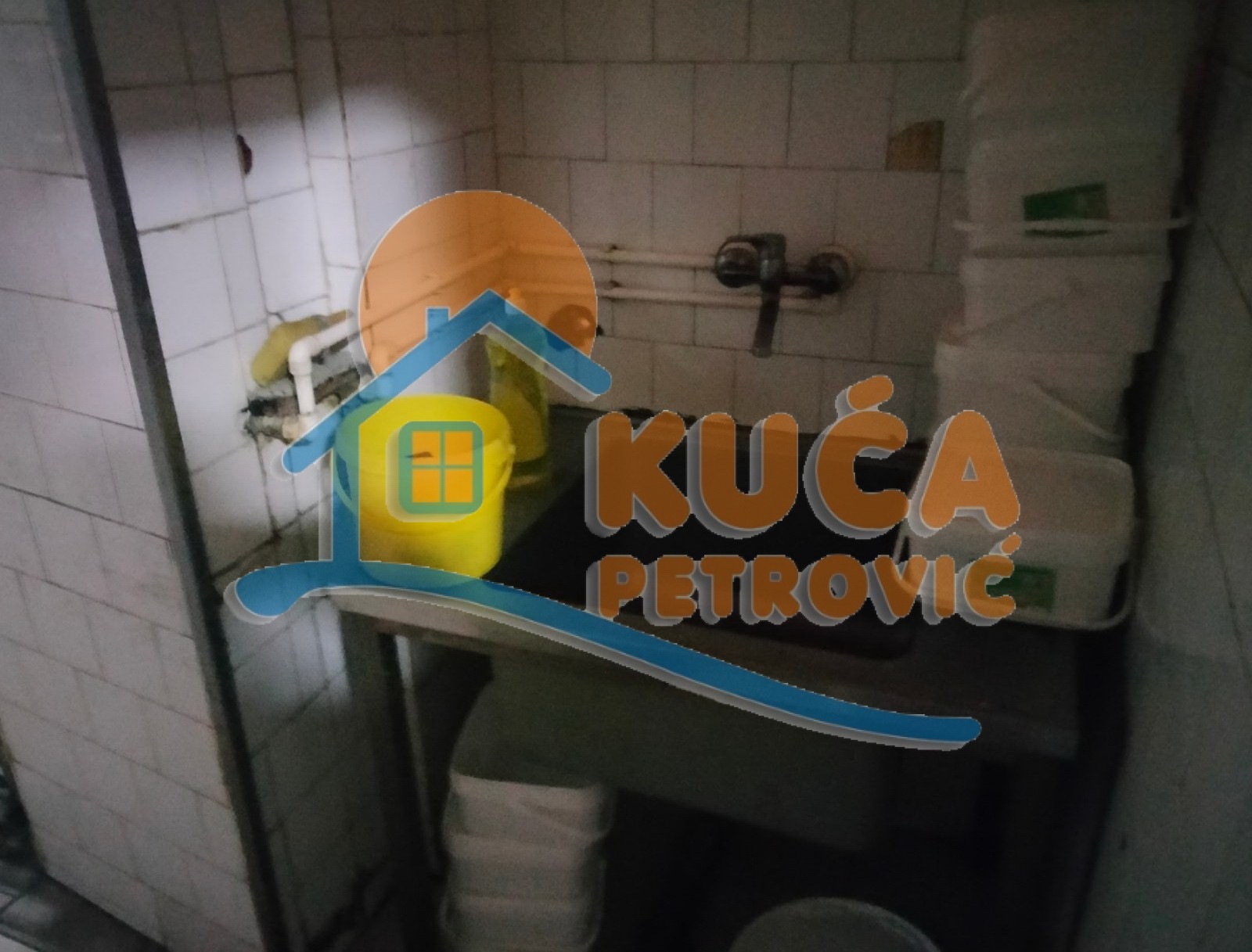 Lokal, 40 m2, Čamurlija, Đuke Dinić ID: i-010462 1