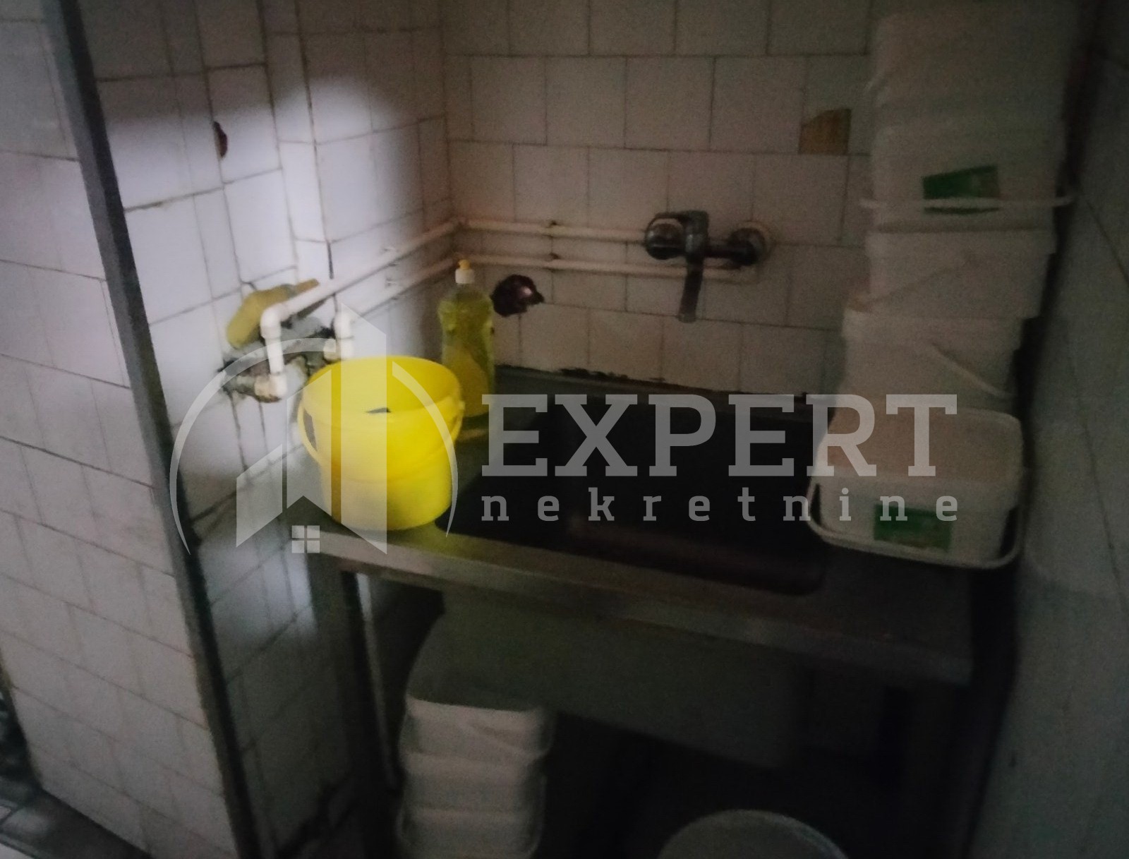 Lokal, 40 m2, Čamurlija, Đuke Dinić ID: i-010462 1
