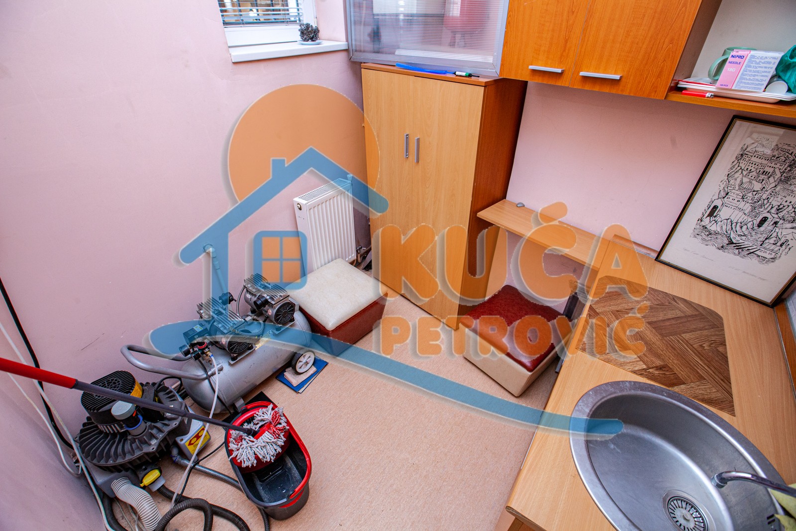 Lokal, 40 m2, Centar, Obrenovićeva ID: i-04678 7