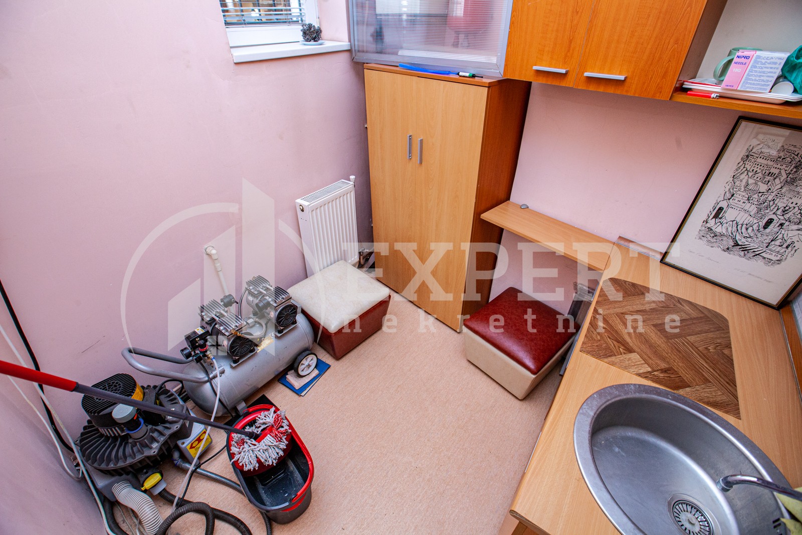 Lokal, 40 m2, Centar, Obrenovićeva ID: i-04678 7