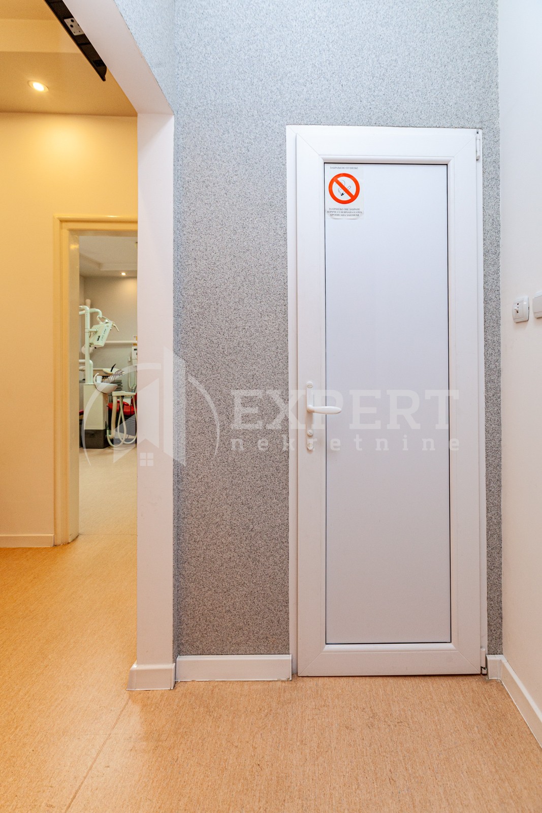 Lokal, 40 m2, Centar, Obrenovićeva ID: i-04678 8