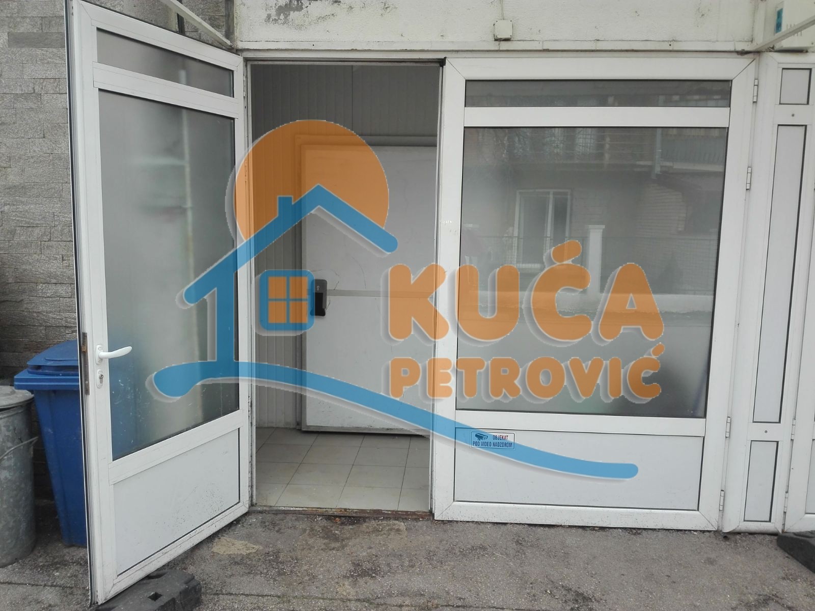 Lokal, 40 m2, Crveni krst, Bombaška ID: i-05577 2