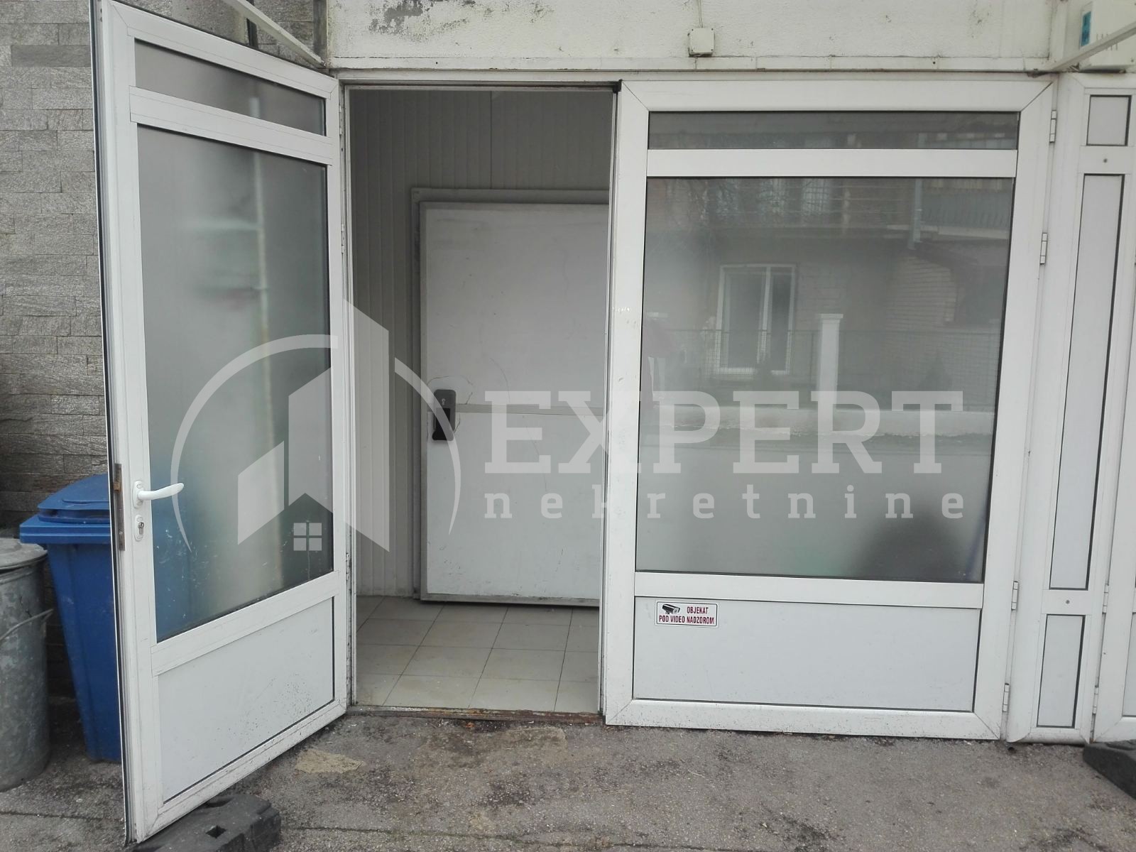 Lokal, 40 m2, Crveni krst, Bombaška ID: i-05577 2
