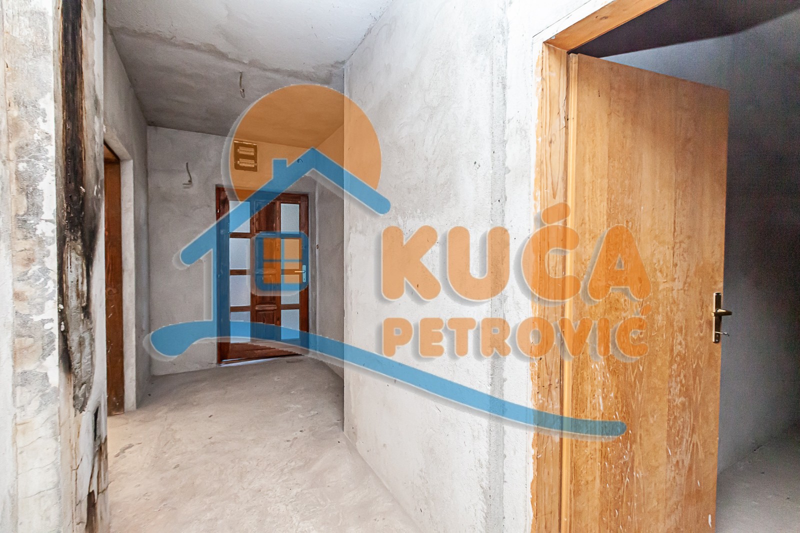 Lokal, 460 m2, Donja Vrežina, Borova ID: i-010901 12