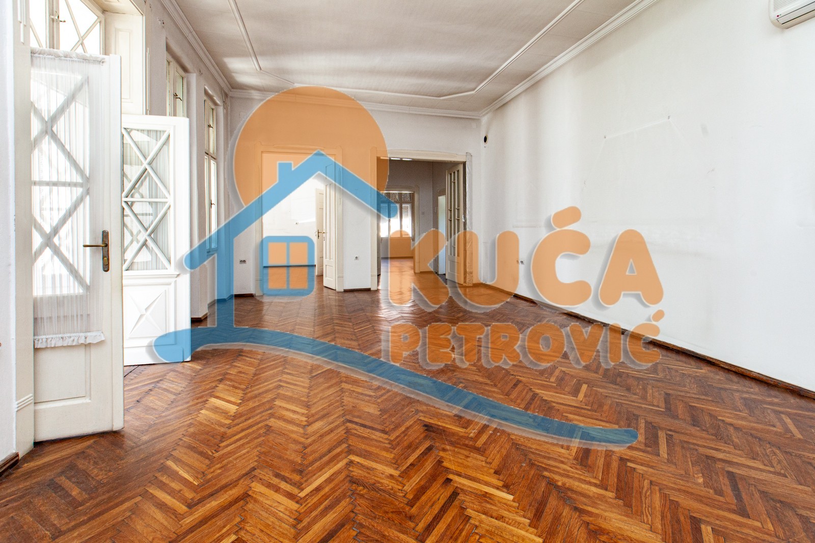 Lokal, 500 m2, Medijana, Svetozara Markovića ID: i-03643 4