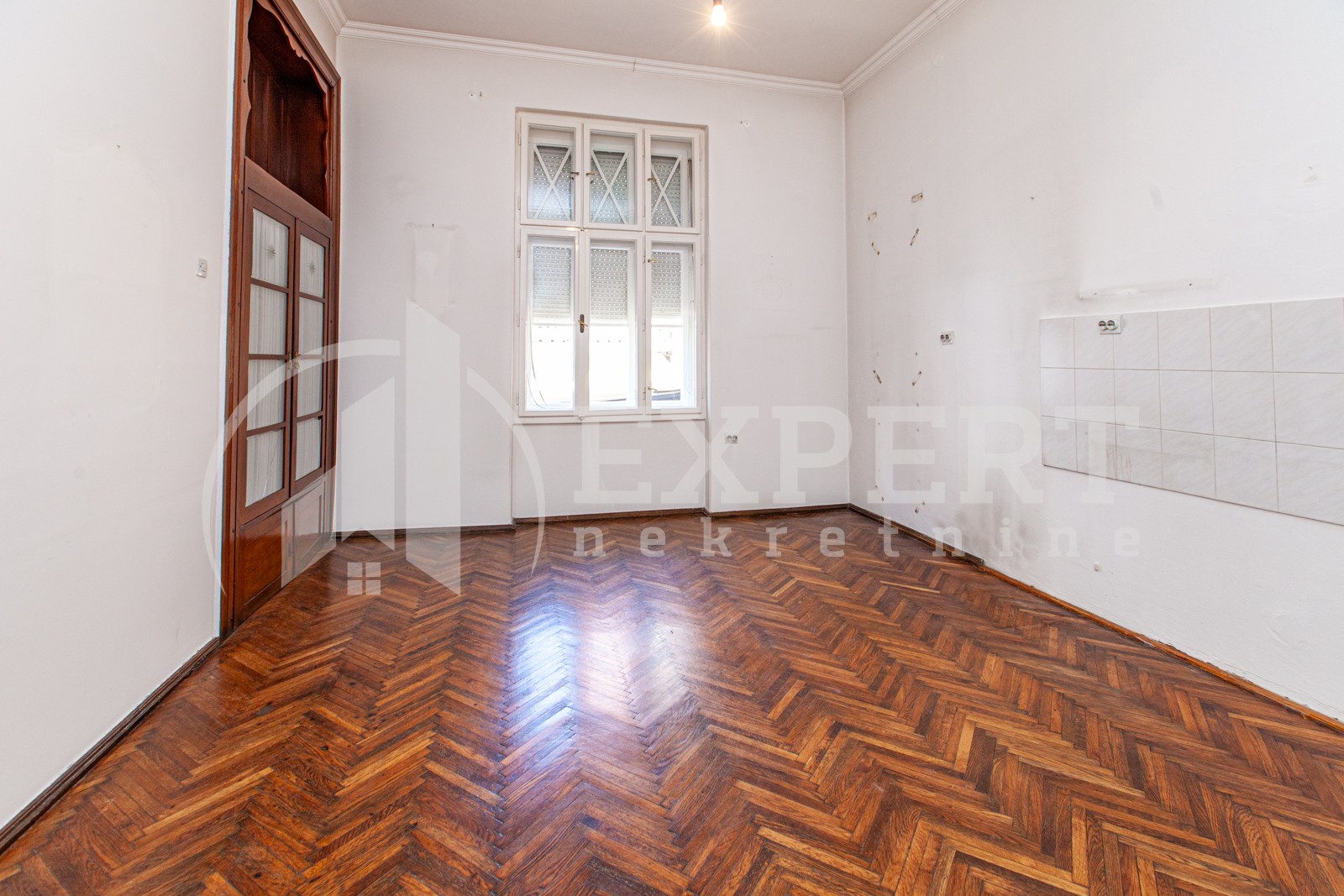 Lokal, 500 m2, Medijana, Svetozara Markovića ID: i-03643 9