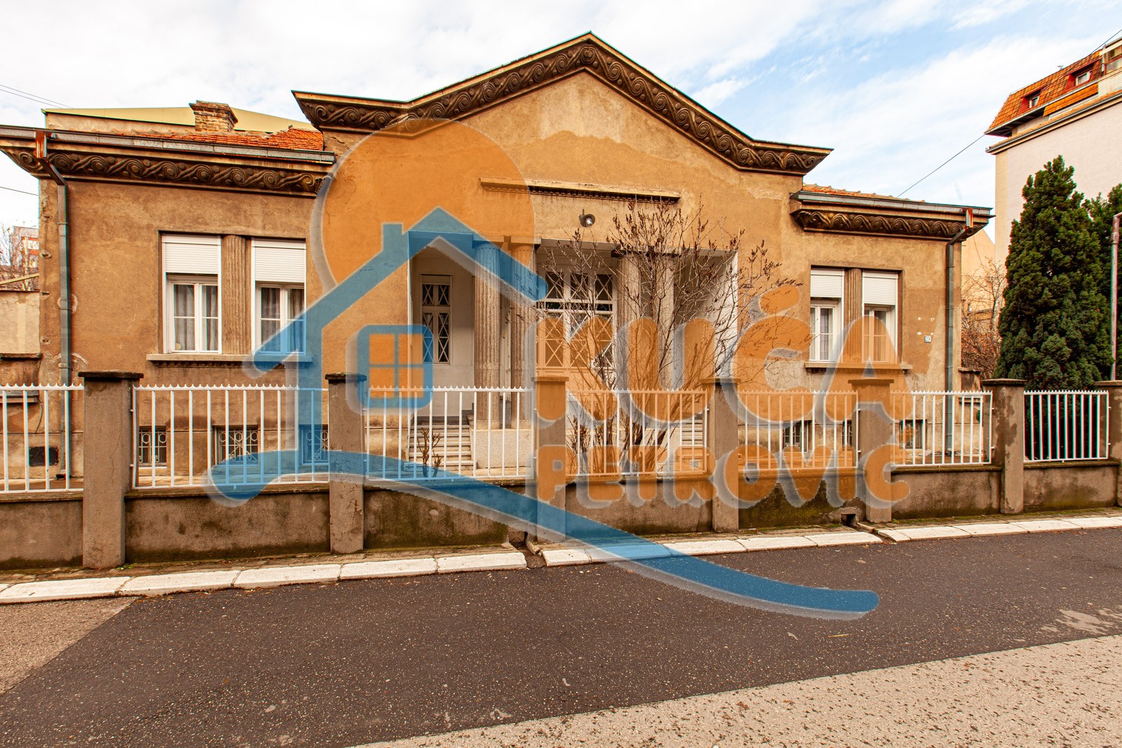 Lokal, 500 m2, Medijana, Svetozara Markovića ID: i-03643 21