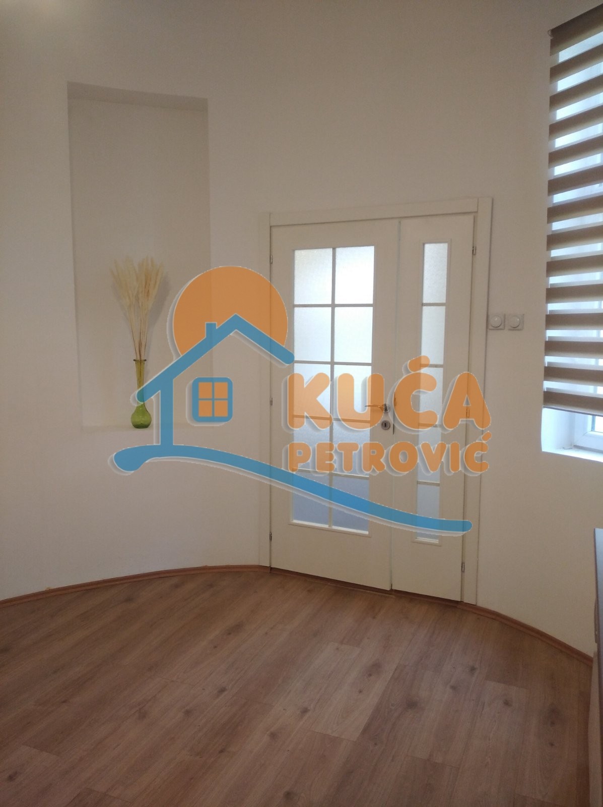 Lokal, 53 m2, Palilula, Dimitrija Tucovića ID: i-08259 3
