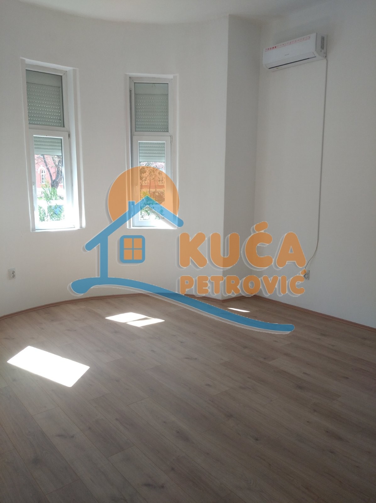 Lokal, 53 m2, Palilula, Dimitrija Tucovića ID: i-08259 6