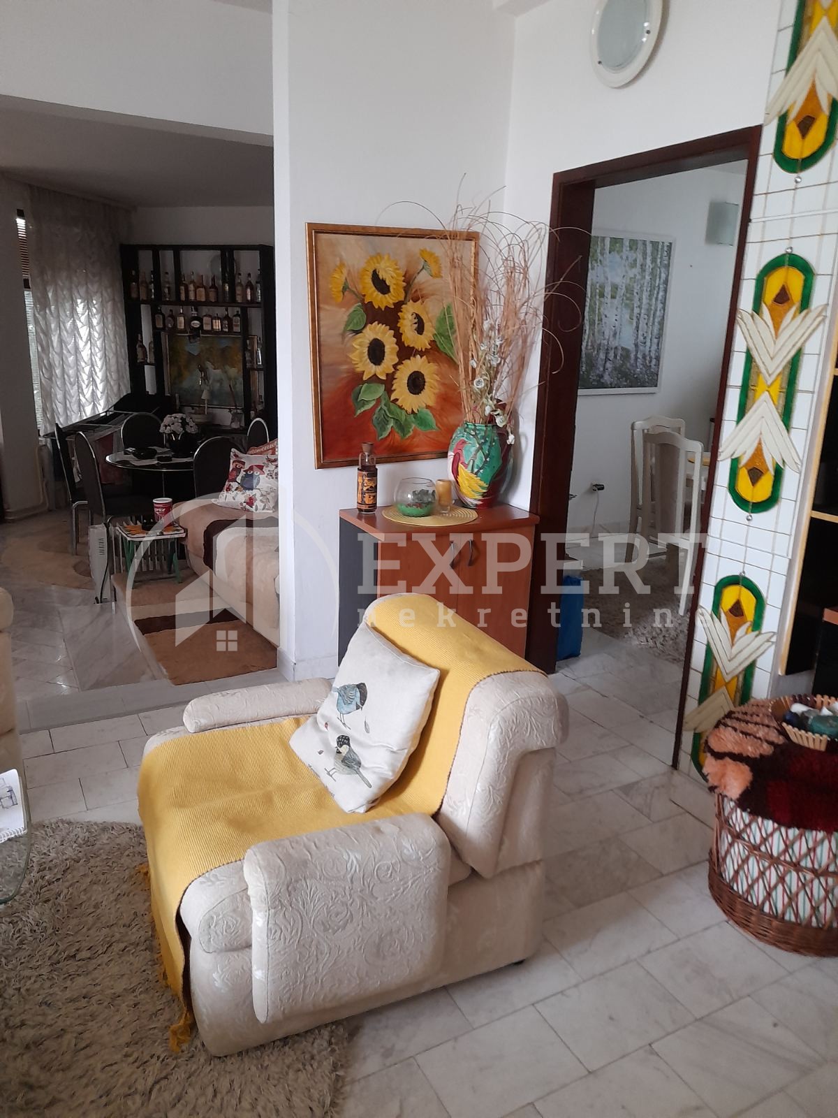 Lokal, 5500 m2, Bobište, Bulevar Nikole Pašića ID: p-06047 1