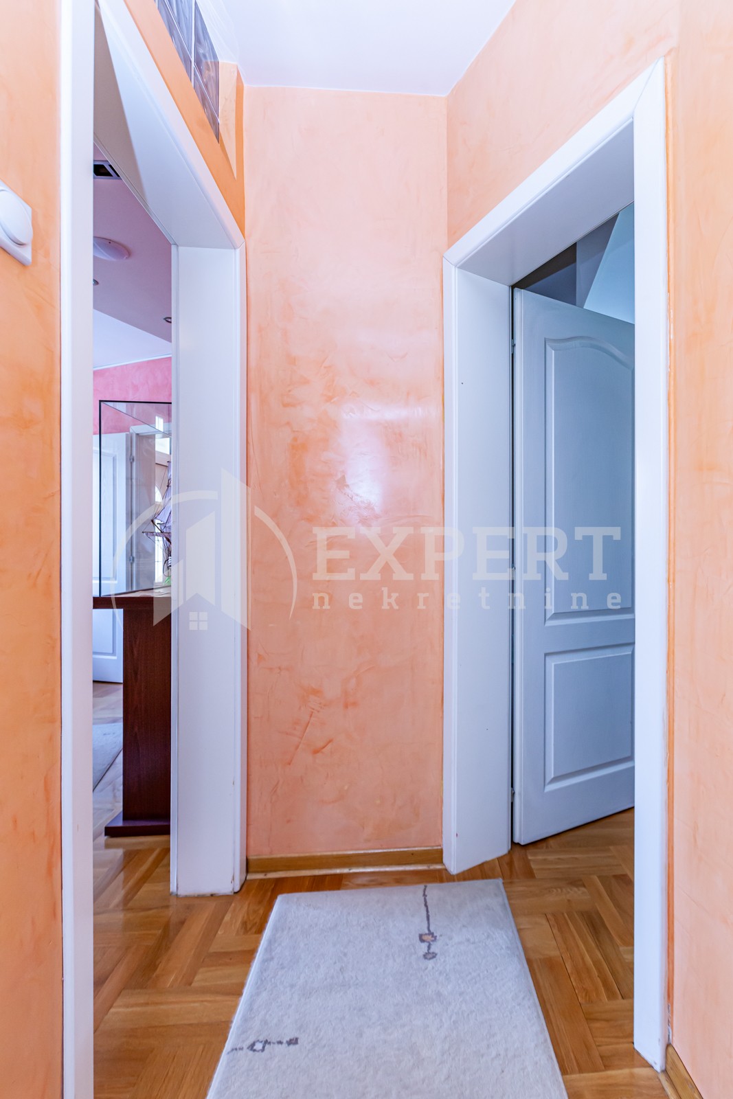 Lokal, 56 m2, Crveni Pevac, Zelengorska ID: p-08985 14