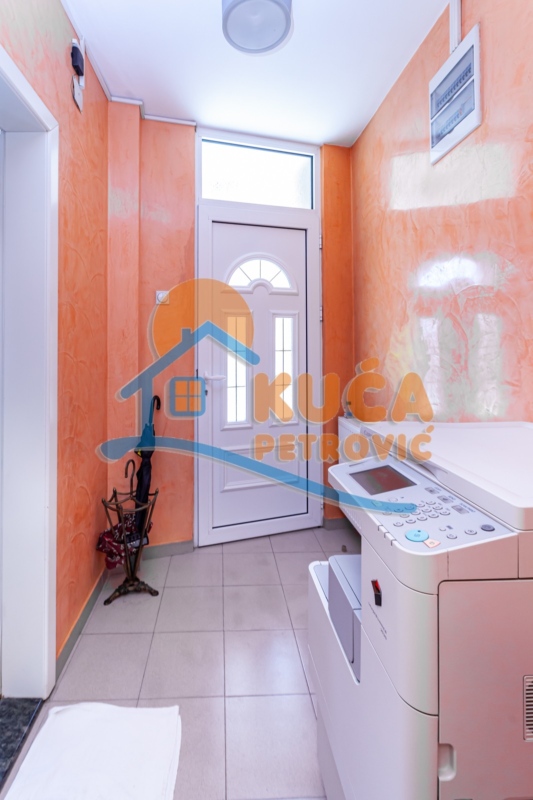 Lokal, 56 m2, Crveni Pevac, Zelengorska ID: p-08985 12