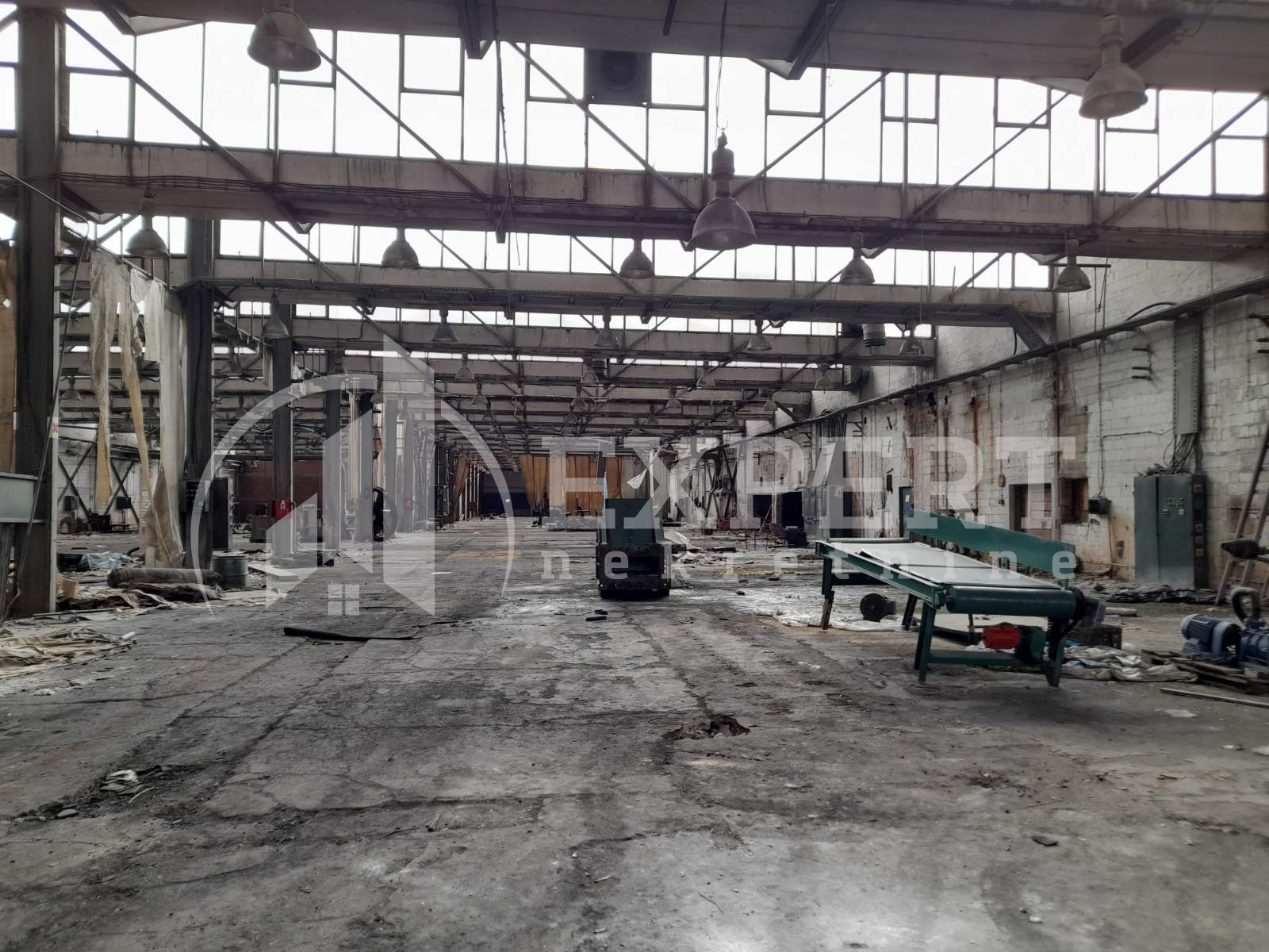 Lokal, 5645 m2, Mramorsko Brdo, Topličkog partizanskog odreda ID: i-09663 4