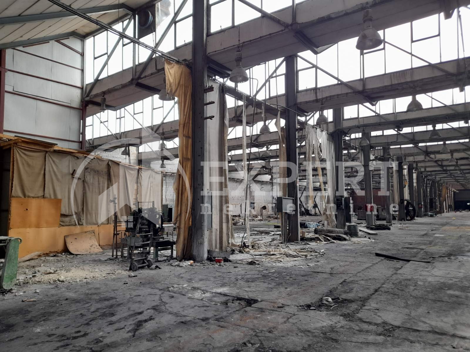 Lokal, 5645 m2, Mramorsko Brdo, Topličkog partizanskog odreda ID: i-09663 6