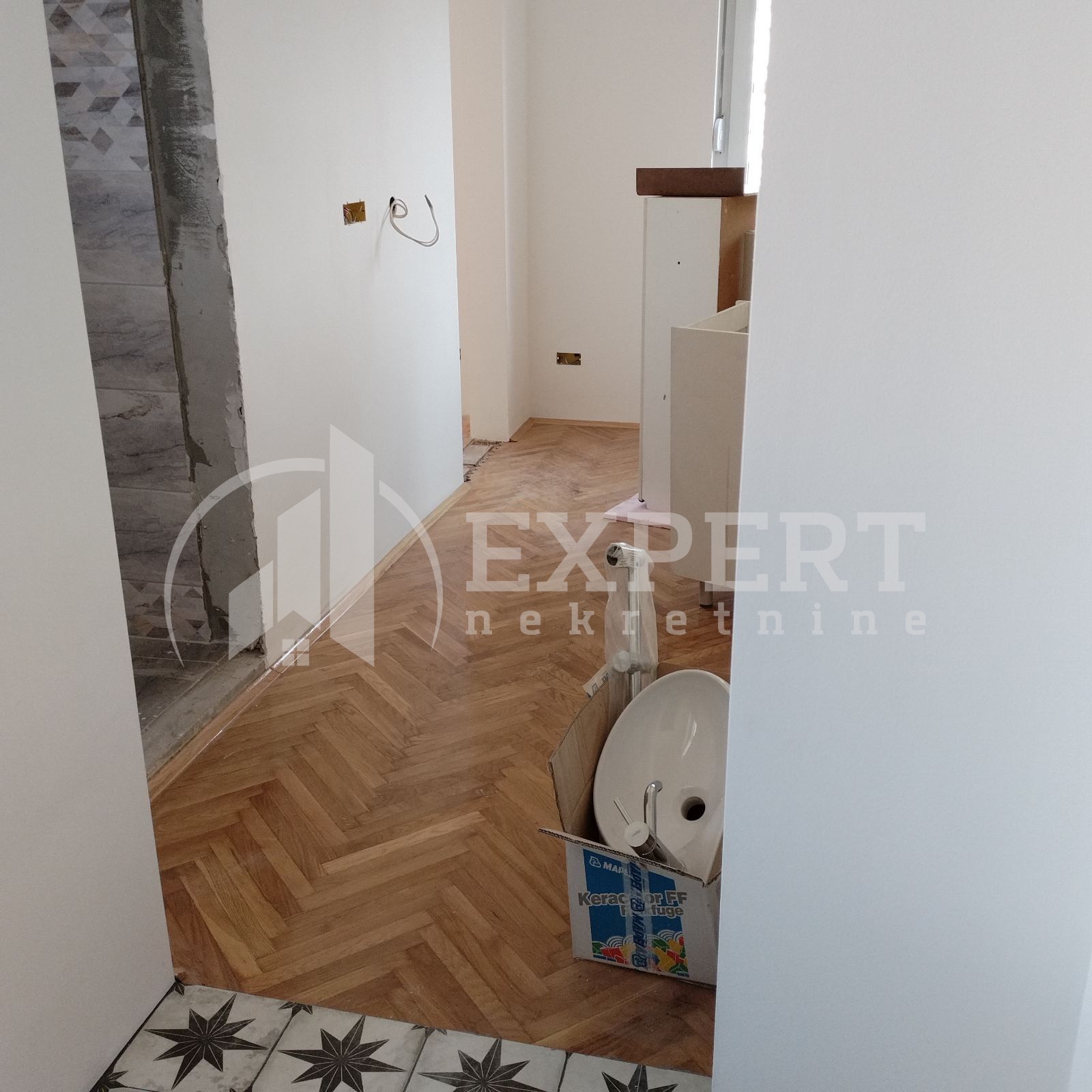 Lokal, 58 m2, Centar, Prvomajska ID: i-08080 6