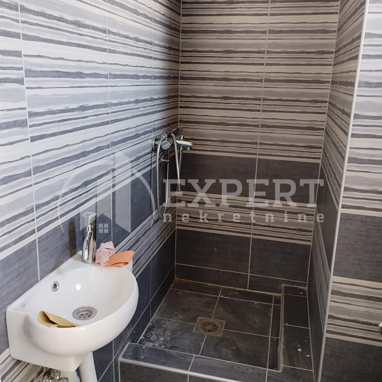 Lokal, 58 m2, Centar, Prvomajska ID: i-08080 14