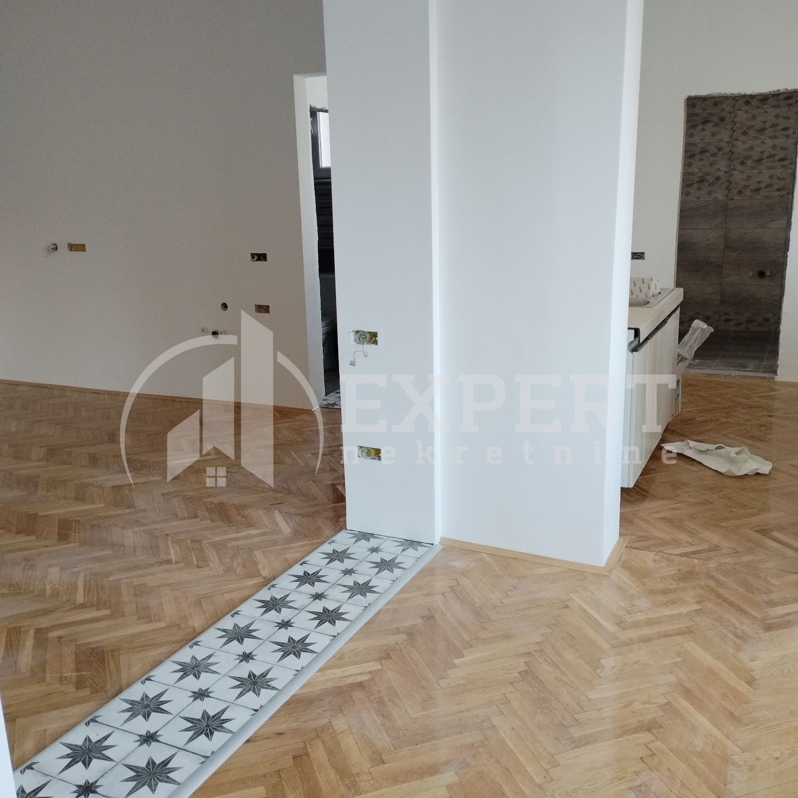 Lokal, 58 m2, Centar, Prvomajska ID: i-08080 3