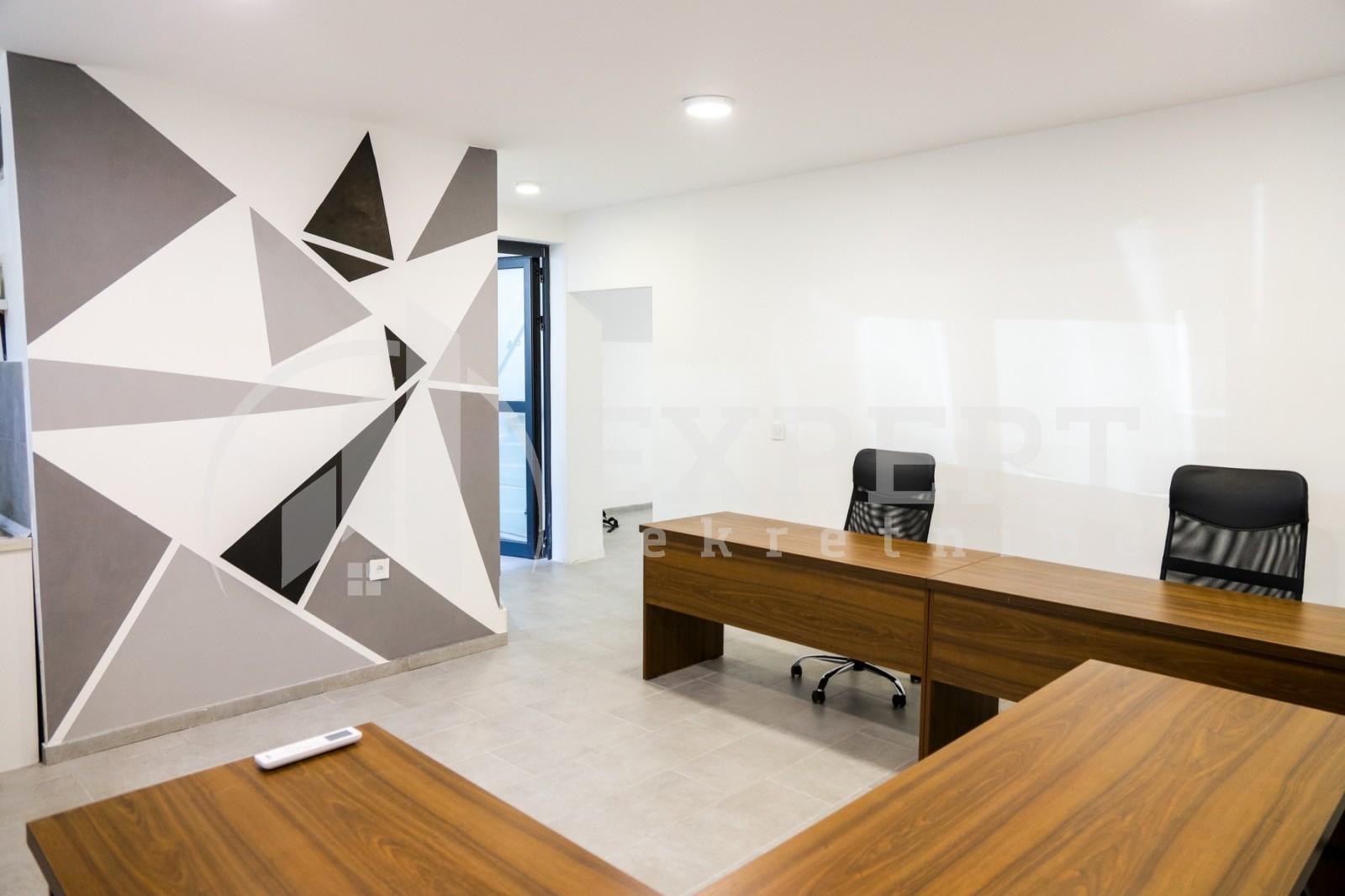 Lokal, 58 m2, Centar, Sinđelićev trg ID: p-010068 3