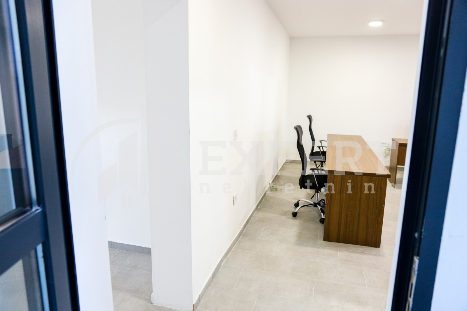 Lokal, 58 m2, Centar, Sinđelićev trg ID: p-010068 6