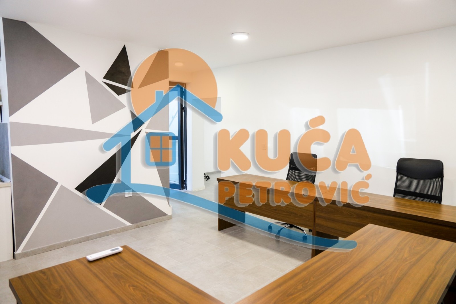 Lokal, 58 m2, Centar, Sinđelićev trg ID: p-010068 3