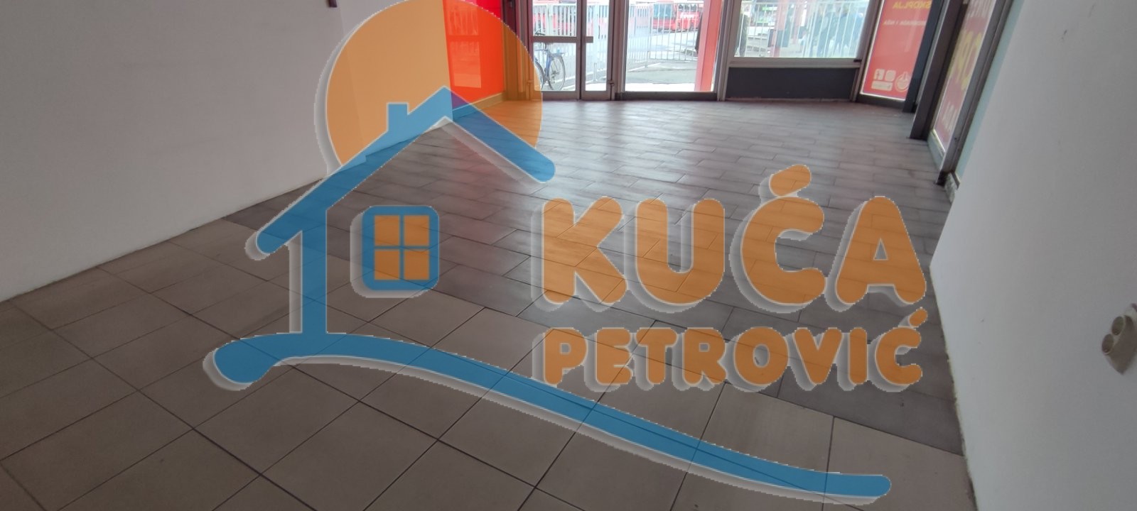 Lokal, 61 m2, Čamurlija, Bulevar 12. februar ID: i-07382 1