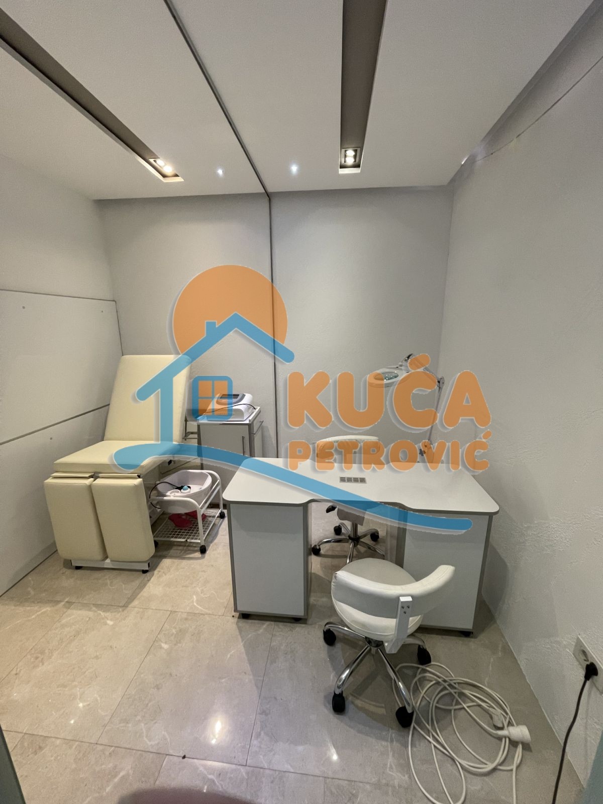 Lokal, 65 m2, Centar, Karadžićeva ID: i-09700 8