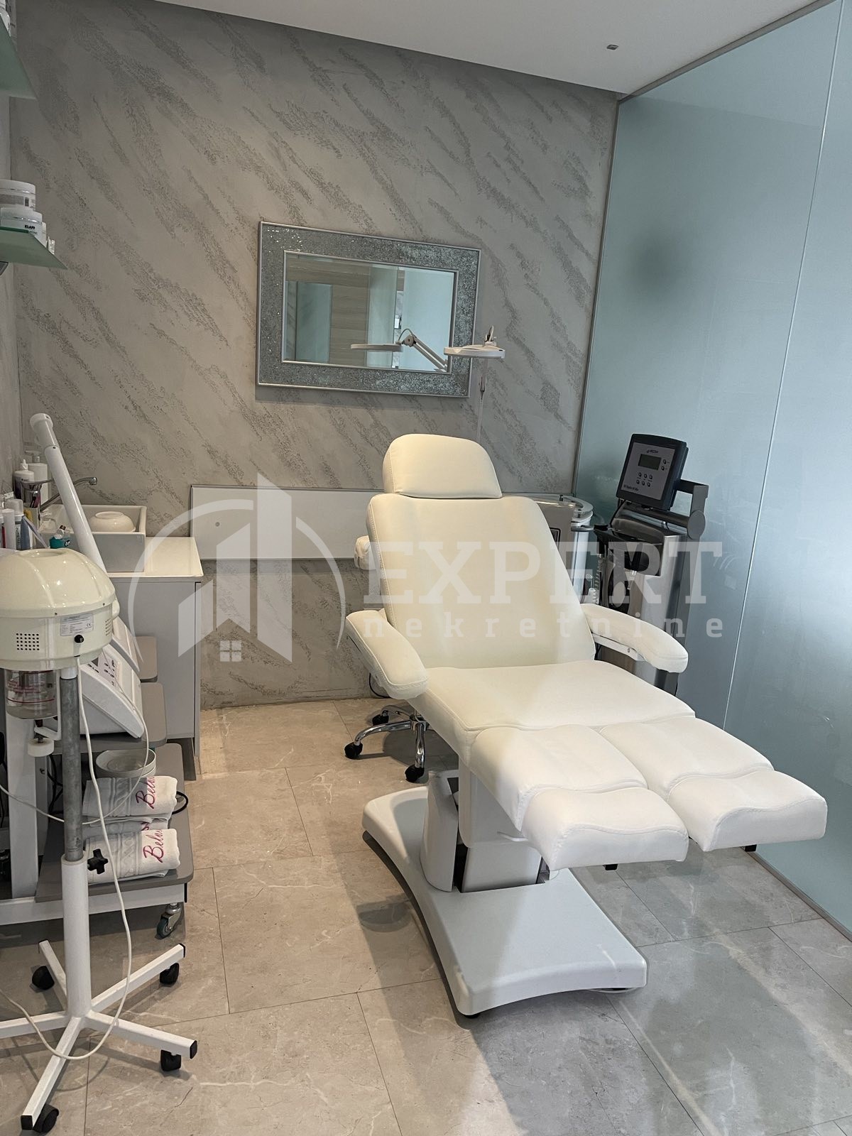 Lokal, 65 m2, Centar, Karadžićeva ID: i-09700 12