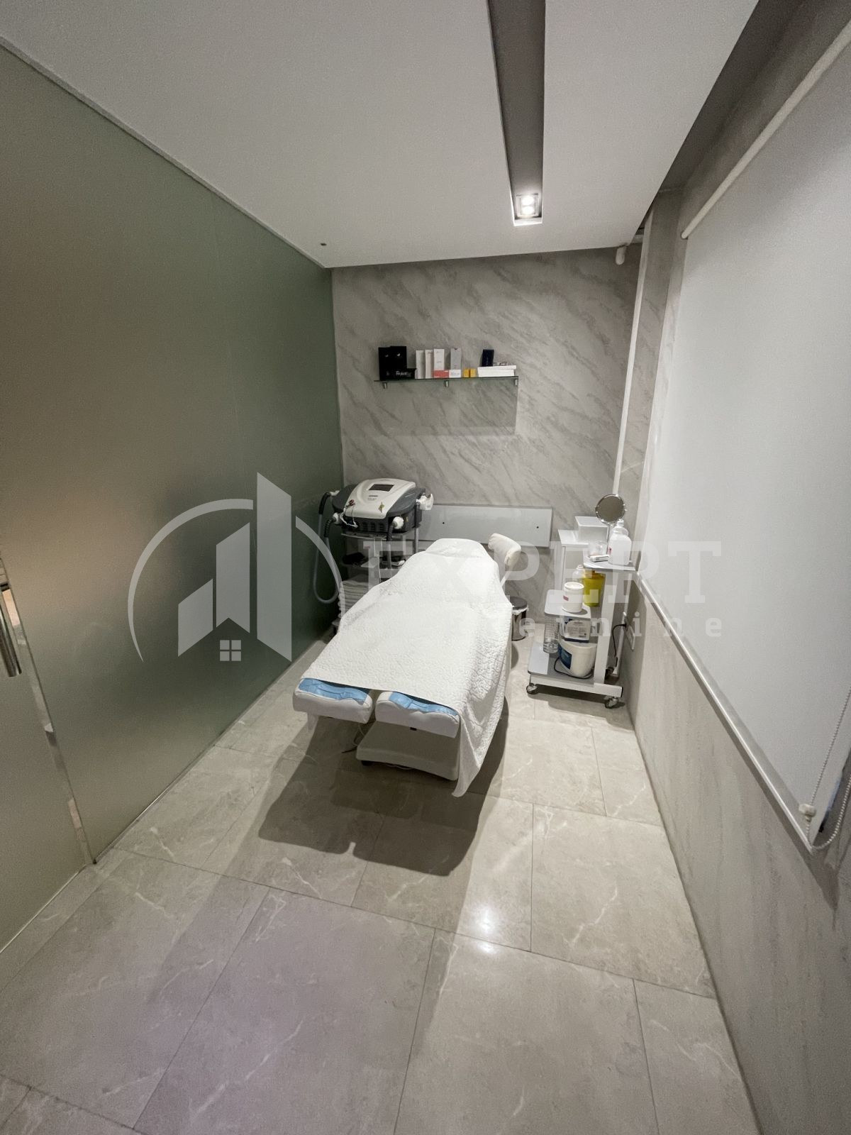 Lokal, 65 m2, Centar, Karadžićeva ID: i-09700 5