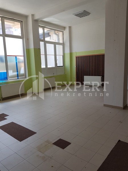 Lokal, 69 m2, Centar, Cara Dušana ID: p-08213 9