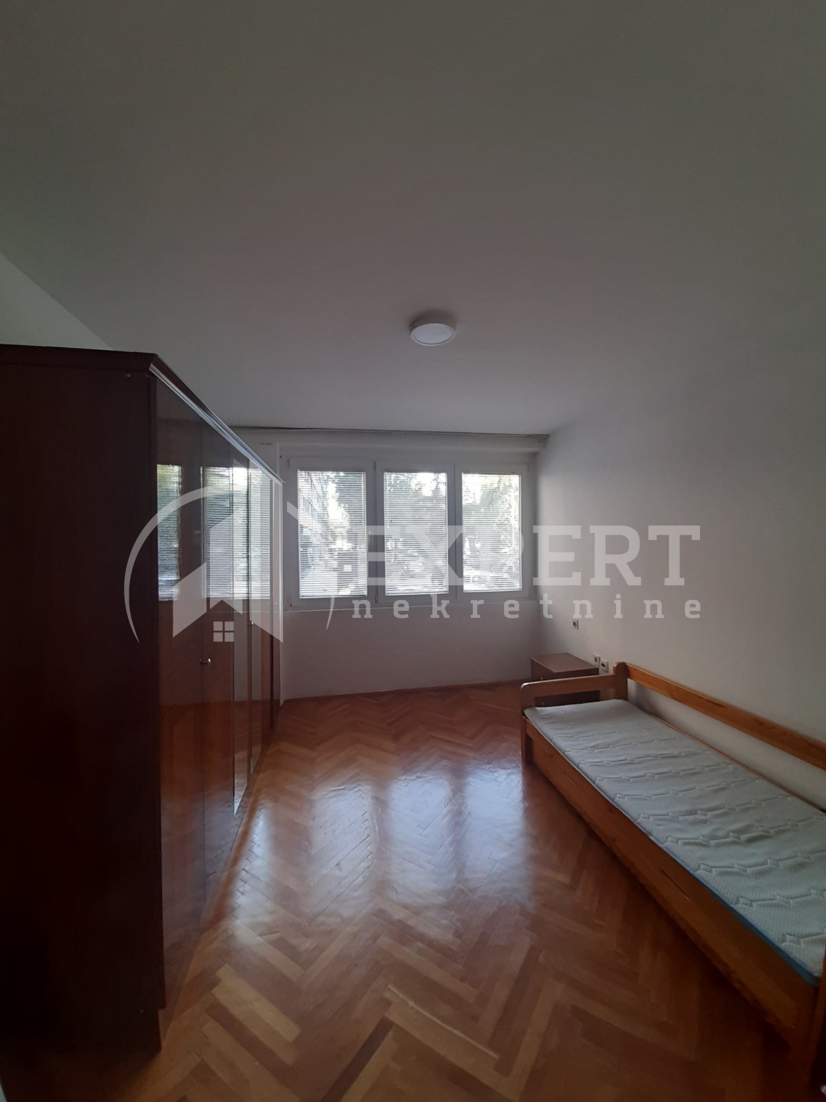 Lokal, 73 m2, Obilićev Venac, Momčila Popovića ID: i-04066 7