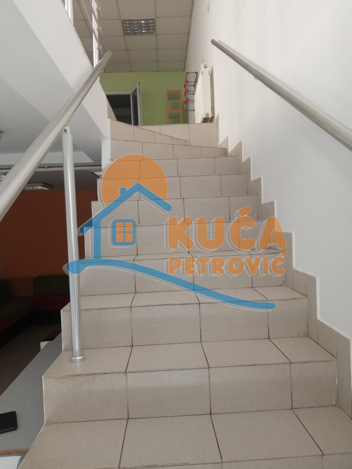 Lokal, 74 m2, Centar, Učitelj Tasina ID: i-07071 9