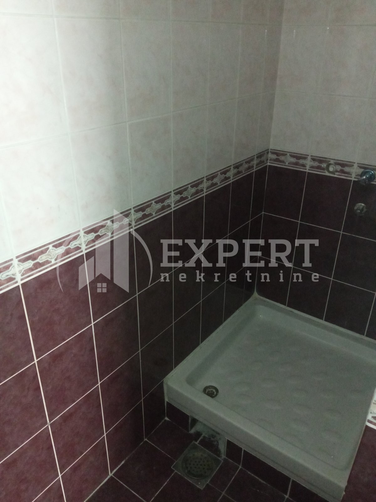 Lokal, 74 m2, Centar, Učitelj Tasina ID: i-07071 13