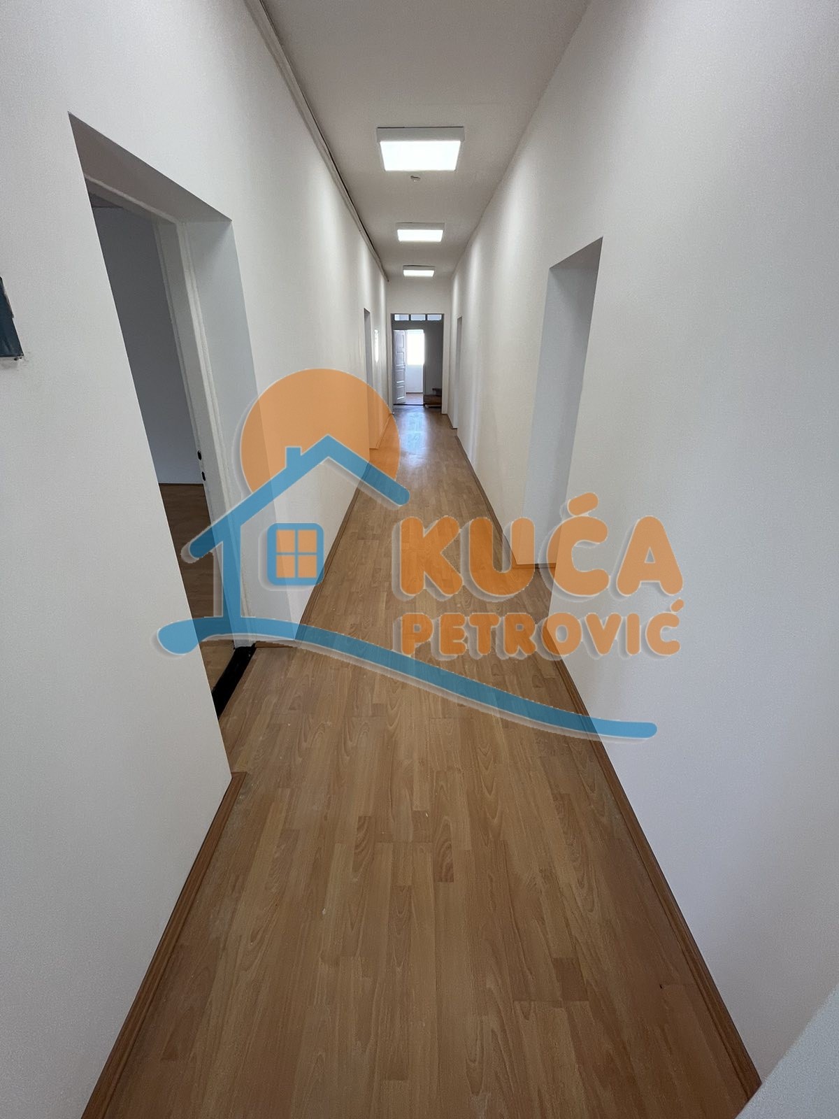 Lokal, 750 m2, Trošarina, Višegradska ID: i-010006 9