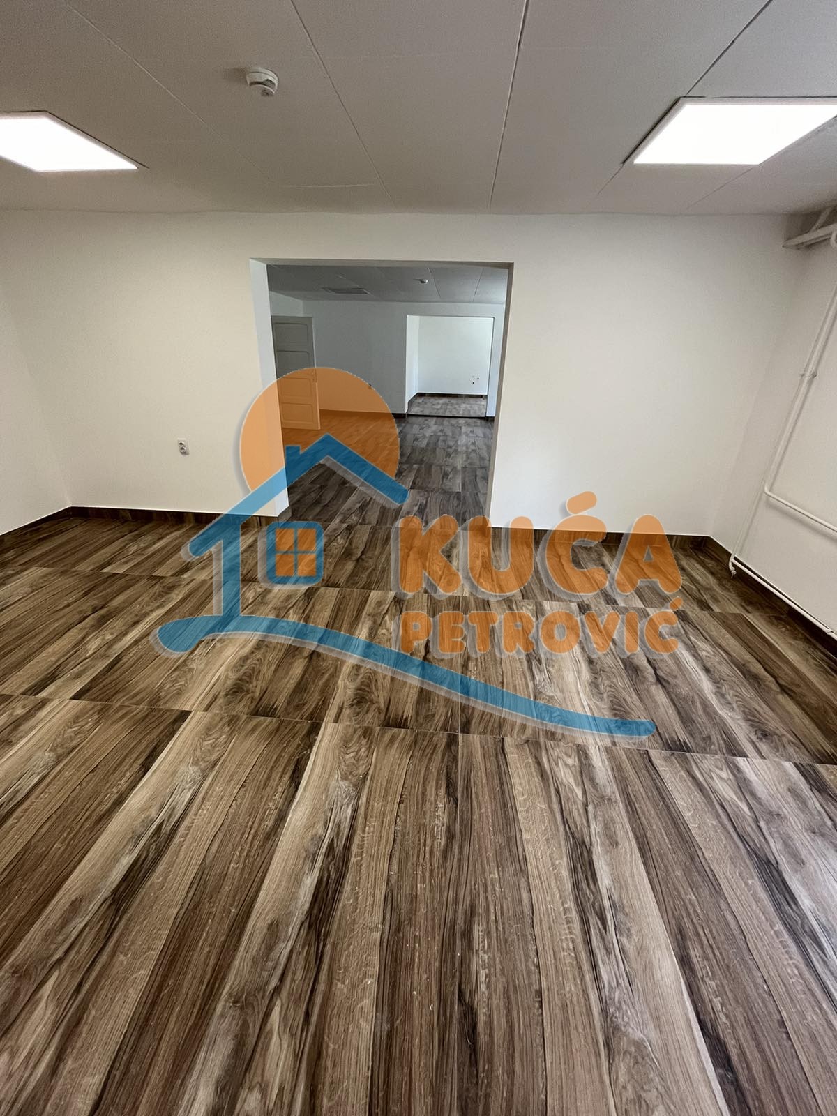 Lokal, 750 m2, Trošarina, Višegradska ID: i-010006 3