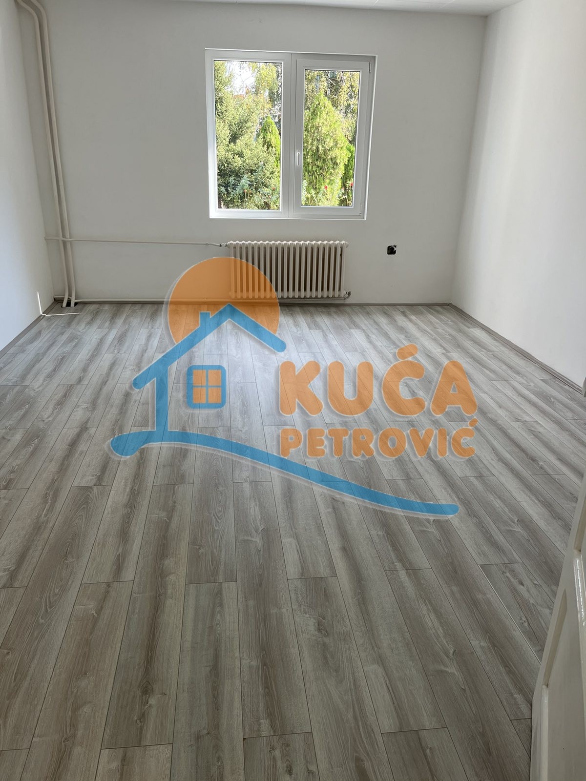 Lokal, 750 m2, Trošarina, Višegradska ID: i-010006 14