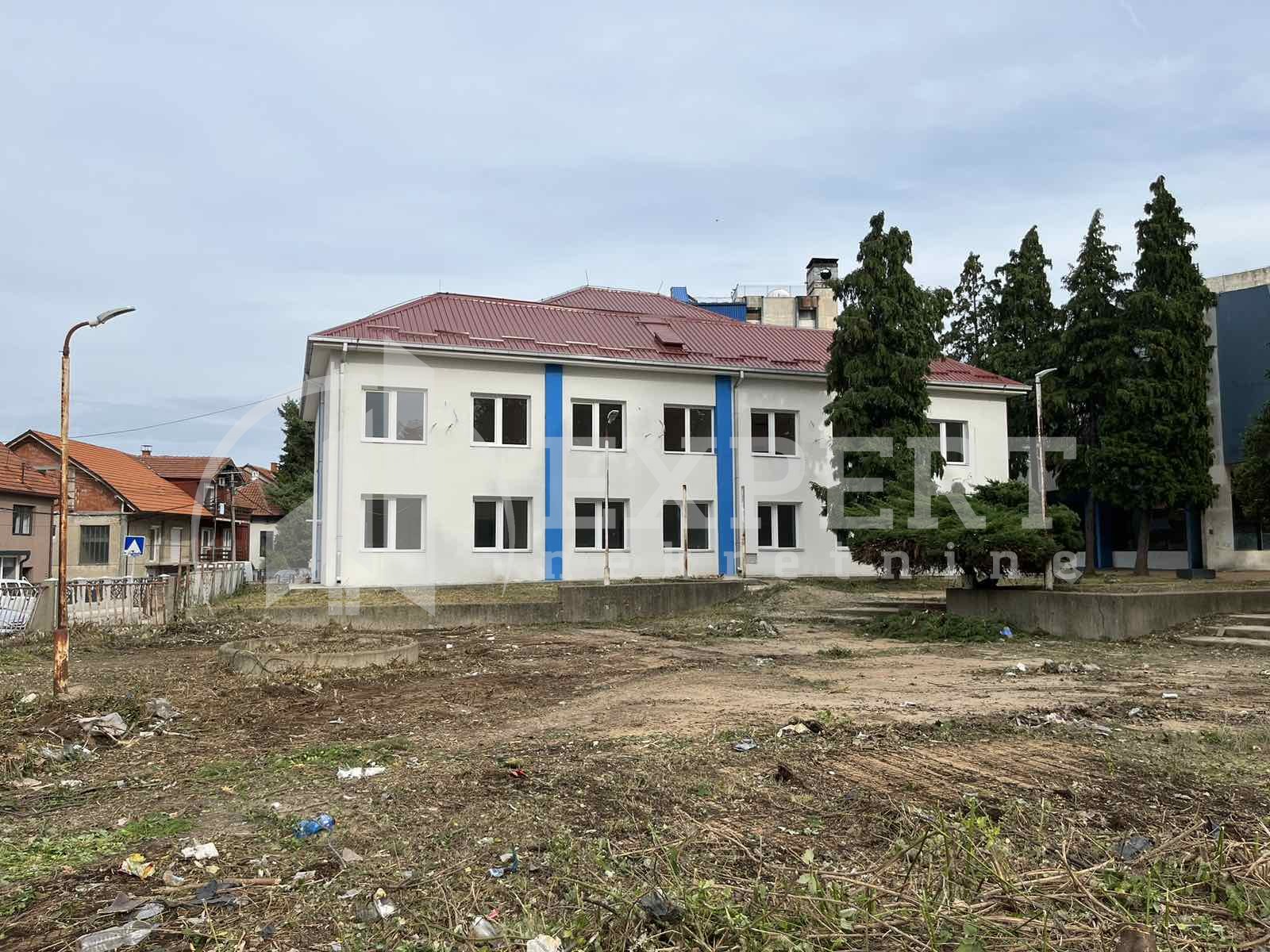 Lokal, 750 m2, Trošarina, Višegradska ID: i-010006 20