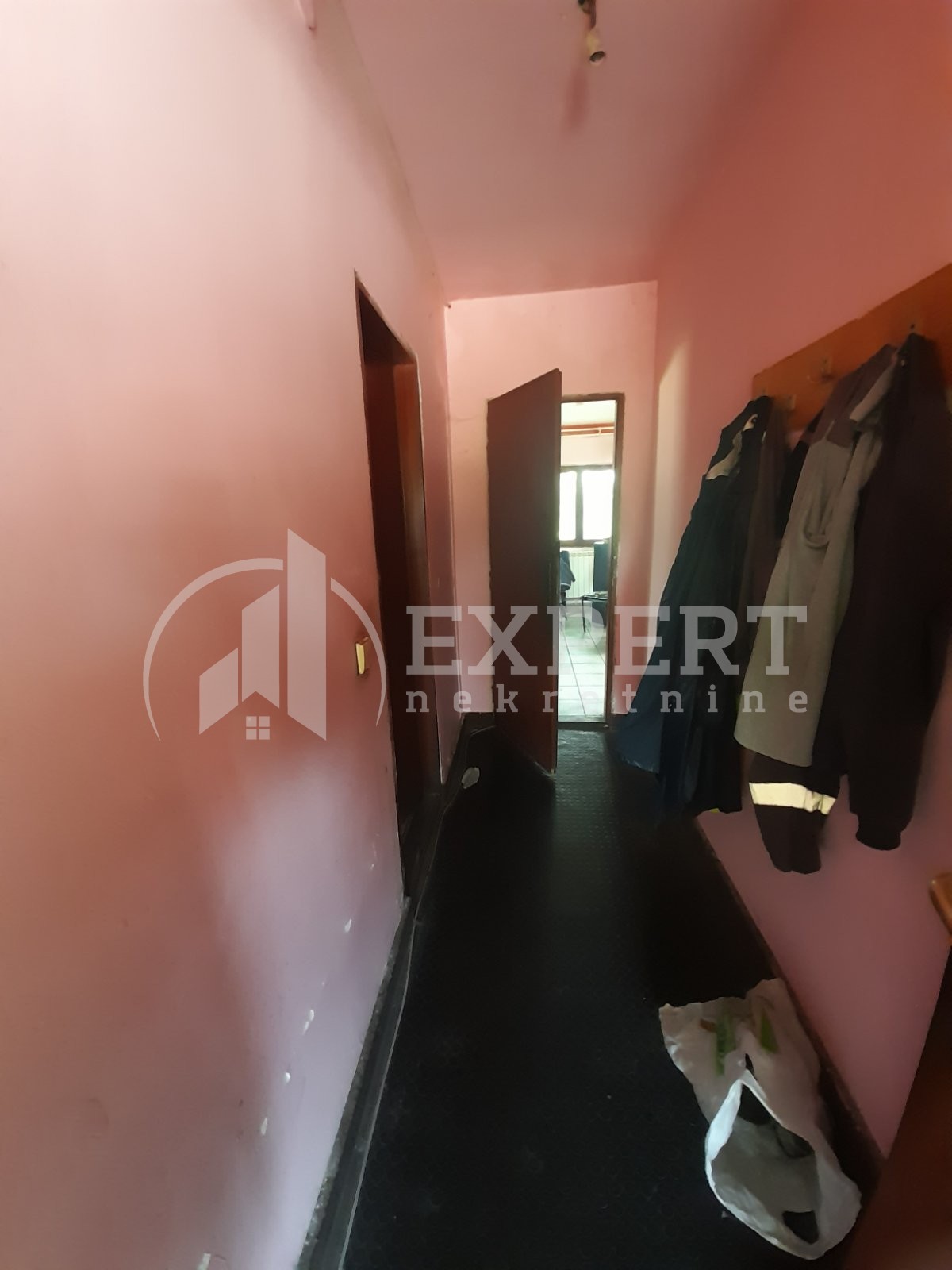 Lokal, 78 m2, Palilula, Topličkog partizanskog odreda ID: i-09497 2