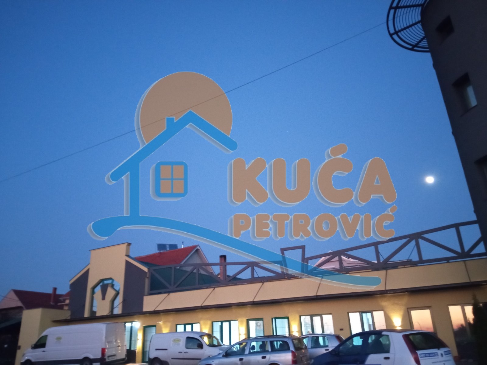 Lokal, 800 m2, Donji Komren, Bračka ID: i-010467 1