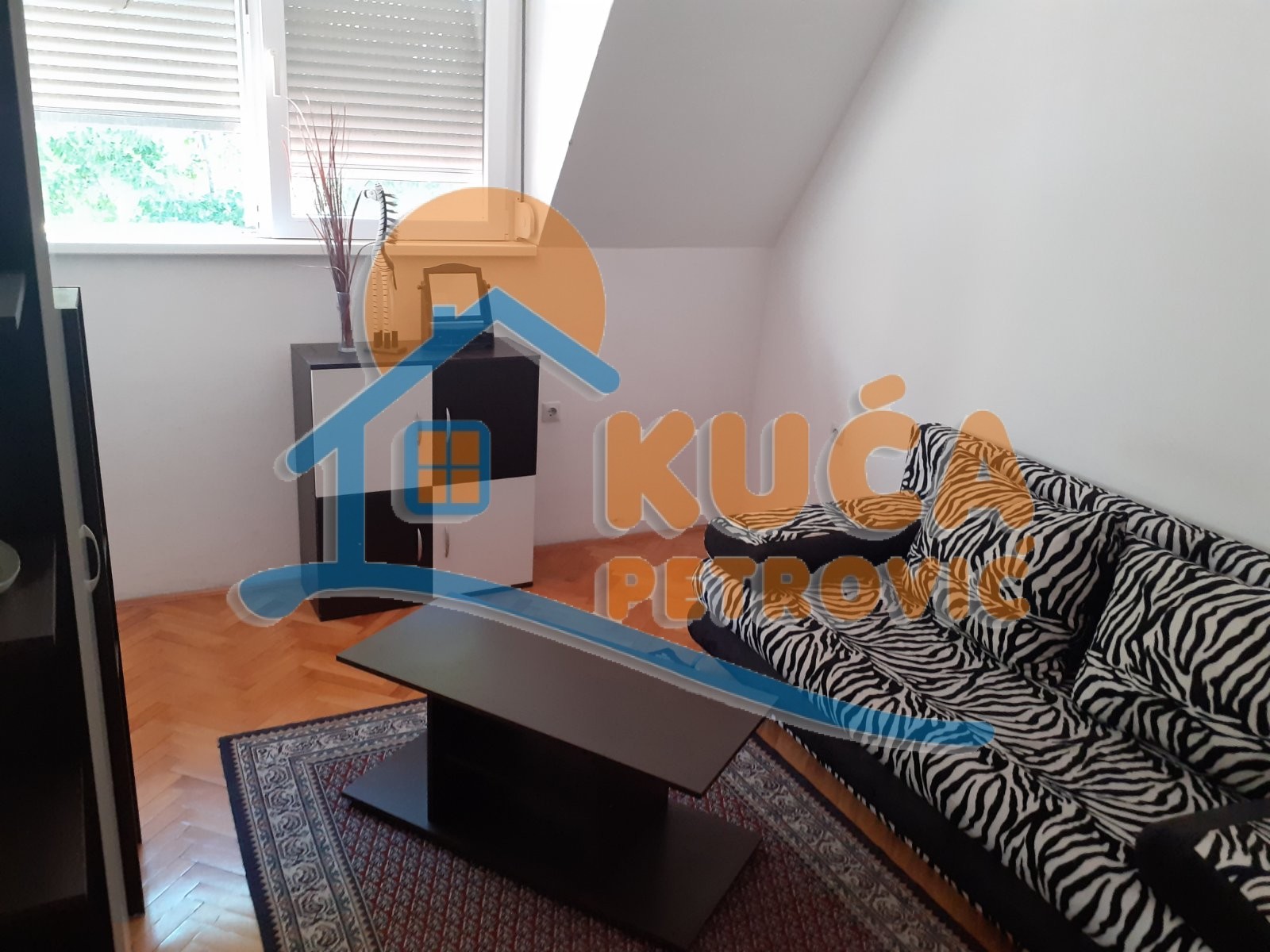 Lokal, 84 m2, Pantelej, Kosovke Devojke ID: i-06194 1