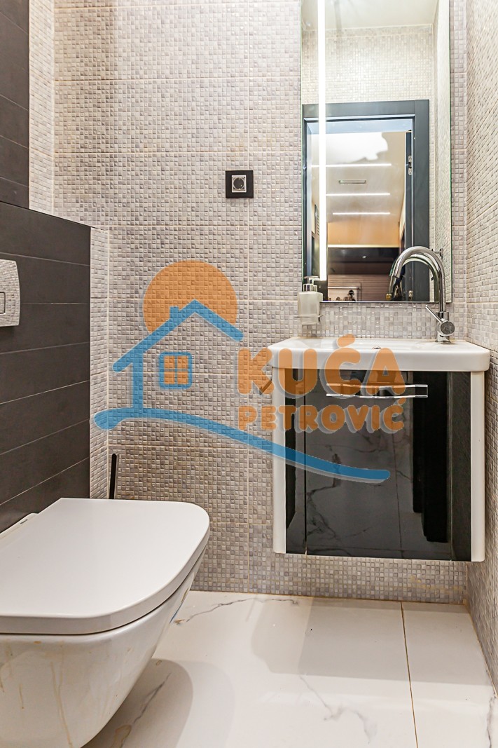 Lokal, 85 m2, Centar, Obrenovićeva ID: i-010389 13